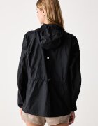 Asics спортно яке дамско ROAD PACKABLE JACKET черно 2012D076.001