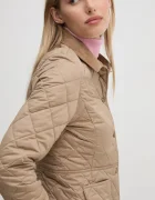 Barbour капитонирано яке дамско Deveron Quilt бежово LQU1012