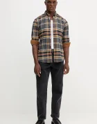 Barbour Памучна риза в тъмносиньо с кройка по тялото с яка с копче