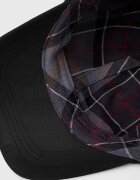 Barbour Памучна шапка с козирка в черно с изчистен дизайн