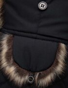 Barbour Шапка в черно от плътен трикотаж