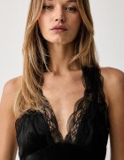 Bardot рокля без закопчаване от вискоза SANDRI черна 60421DB