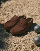 Birkenstock чехли от велур Naples кафяви 1031605