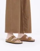 Birkenstock Кожени чехли Arizona в кафяво 1028401