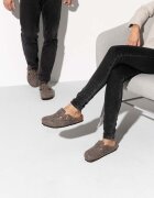 Birkenstock Пантофи Boston в сиво 160581