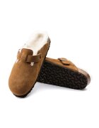 Birkenstock Велурени чехли в кафяво