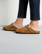 Birkenstock Велурени чехли в кафяво