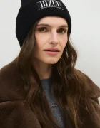 BIZUU шапка beanie дамска от вълна MOYE черна MOYE CZARNY
