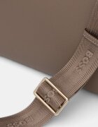 BOSS чанта tote дамска от имитация на кожа Sandy MED Tote кафява 50547947