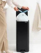 Brabantia Кошче за боклук Bo 30 L в черно
