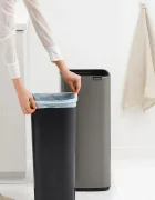 Brabantia Кошче за боклук Bo Touch 30 L в сиво