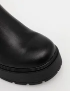 Buffalo Ботуши Mila Hi Boot в черно с дебел ток 1220084-BLK