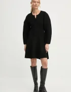 By Malene Birger Рокля FRANCESA