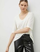 By Malene Birger Тениска