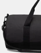 CALVIN KLEIN Чанта 43 x 22 x 22 cm в черно LV04D3115G