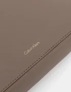 CALVIN KLEIN чанта crossbody дамска от имитация на кожа бежова LV04F3276G