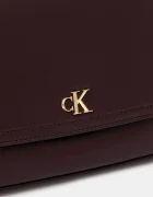 CALVIN KLEIN чанта crossbody дамска от имитация на кожа бордо LV04F3171G