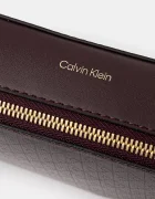 CALVIN KLEIN чанта crossbody дамска от имитация на кожа кафява LV04F3268G