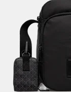 CALVIN KLEIN Чанта през рамо в черно LV04D3200G