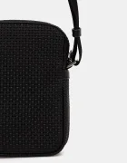CALVIN KLEIN Чанта през рамо в черно LV04D3221G