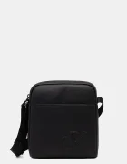 CALVIN KLEIN Чанта през рамо в черно LV04D3248G