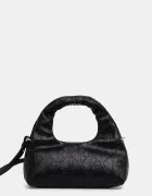 CALVIN KLEIN Чанта в черно LV04F3200G