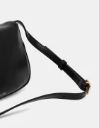 CALVIN KLEIN Чанта в черно LV04F3421G