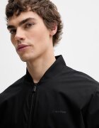 CALVIN KLEIN черен LV040FM512