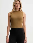 CALVIN KLEIN Елек