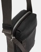 CALVIN KLEIN JEANS Чанта през рамо мъжка в черно LV04G3080G