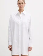 CALVIN KLEIN JEANS Памучна рокля в бяло къса с уголемена кройка LV047C022G
