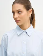 CALVIN KLEIN JEANS Риза дамска в синьо със свободна кройка с класическа яка LV047C141G