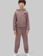 CALVIN KLEIN JEANS спортен панталон за деца от памук кафяв LVCKTJC42B