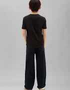 CALVIN KLEIN JEANS тениска за деца от памук черна LVCKTJA40B