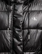 CALVIN KLEIN JEANS Яке в черно преходен модел LV047D505G