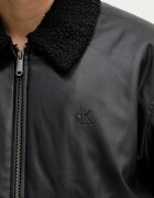 CALVIN KLEIN JEANS Яке в черно преходен модел LV04RE403G