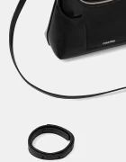 CALVIN KLEIN Кожена чанта в черно LV04F3263G