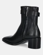 CALVIN KLEIN Кожени боти BLOCK HEEL BOOT W/ METAL LOGO в черно с дебел ток HW0HW02591