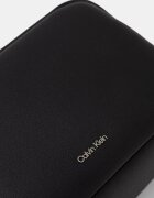 CALVIN KLEIN козметична чанта мъжка черна LV04D1227G