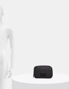 CALVIN KLEIN Козметична чанта в черно LV04D1152G