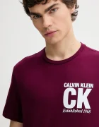 CALVIN KLEIN Памучна тениска в бордо с принт LV04RE819G