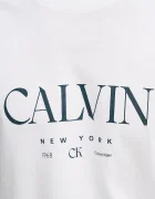 CALVIN KLEIN Памучна тениска в бяло с принт LV04RE807G