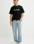 CALVIN KLEIN Памучна тениска в черно с принт LV04RD822G