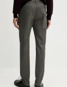 CALVIN KLEIN Панталон мъжки в сиво със стандартна кройка LV040EM633