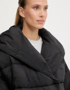 Calvin Klein Performance Яке в черно зимен модел LVGWF5O514