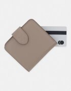CALVIN KLEIN портфейл дамски от кожа бежов LV04F1109G