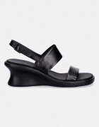 Camper Кожени сандали Louise Sandal в черно K201915-001