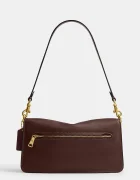 Coach чанта crossbody дамска от кожа Tabby 26 in Soft Grain Leather кафява CCX04