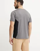 Columbia Спортна тениска Three Pitch в бежово с десен 2114753