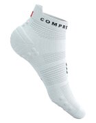Compressport спортни чорапи Pro Racing v4.0 бели XU00047B5